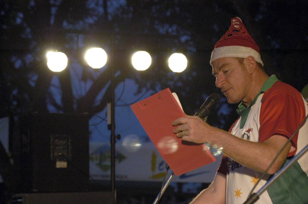 MC Seb Spina in action at the Light Up Leeton Christmas Carnival concert.
