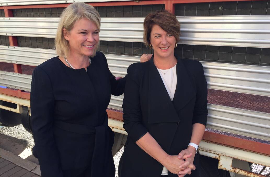 Member for Cootamundra Katrina Hodgkinson with Minister for Roads, Maritime and Freight, Melinda Pavey at the announcement of successful projects under the Fixing Country Truck Washes program.