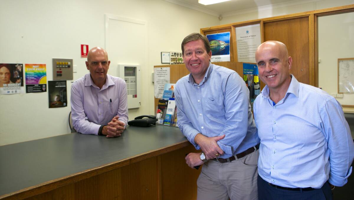 TOUR: Griffith Local Area Command Commander Michael Rowan with Emergency Services Minister Troy Grant (middle) and Member for Murray Adrian Piccoli. 