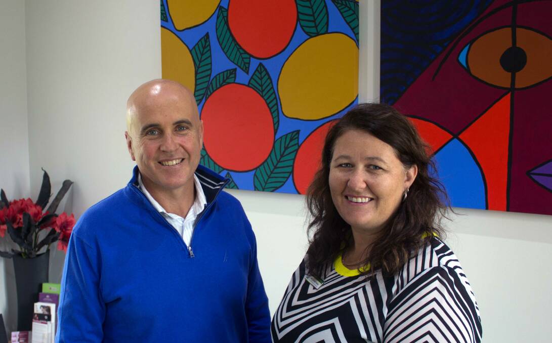 CATCHING UP: Member for Murray Adrian Piccoli hears from Emma Heins from Parkview Public School about their upcoming project made possible through the Country Art Support Program.