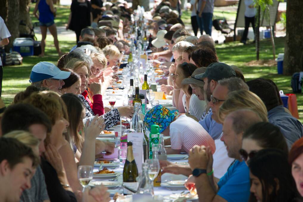 EASTER FEAST: Leeton’s Longest Lunch has become one of the most popular events of the SunRice Festival. Organisers are now searching for new committee members to help co-ordinate the 2018 festival. Photo: Ron Arel 