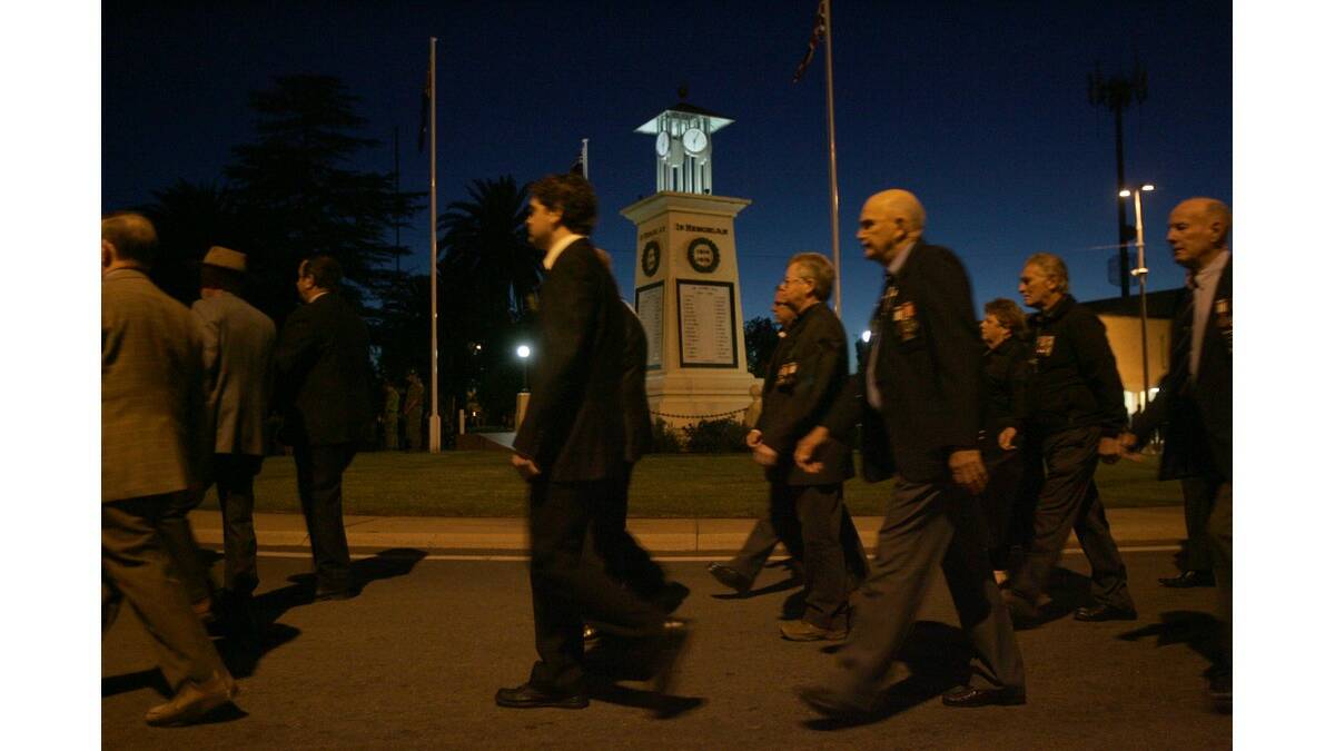 Hundreds of residents attended the dawn service at the cenotaph in Leeton.