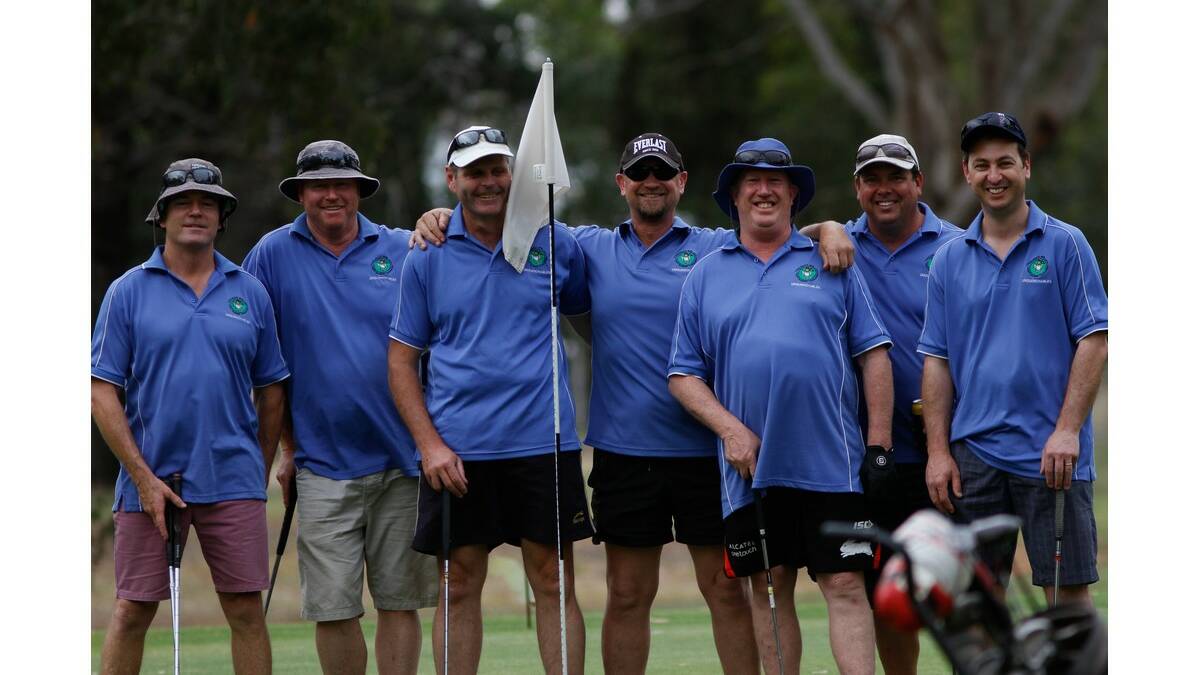 CRICKET and golf were the big features of weekend sport in Leeton shire from November 14 to 16. 