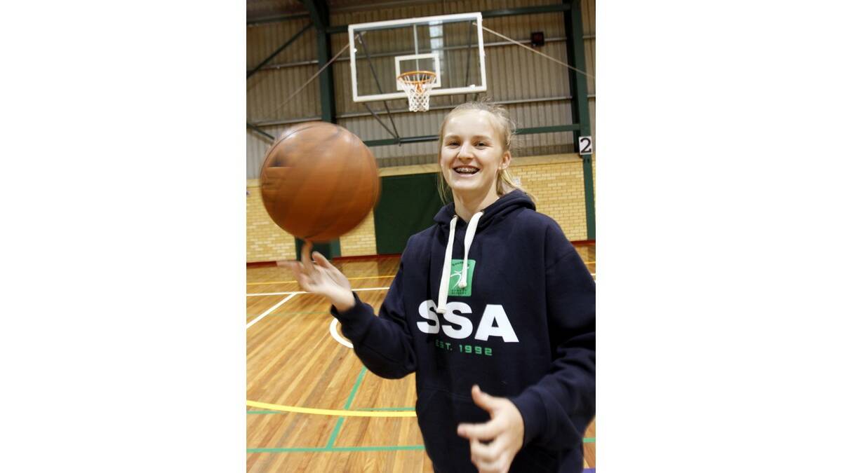 LEETON'S Maddy Clyne has been selected for an under 17s NSW Country development tour team.