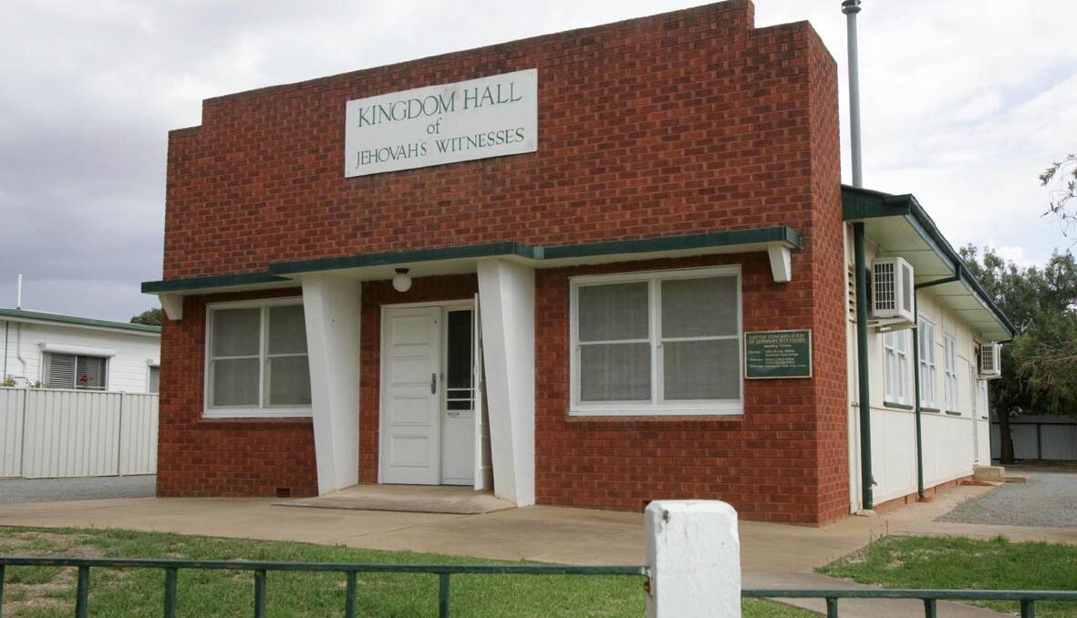 THE Kingdom Hall of Jehovah's Witnesses in Parkview will be taken down and rebuilt on the present site.
