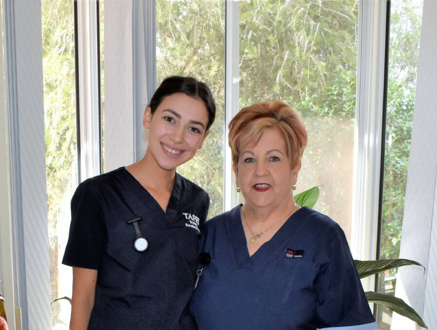 DYNAMIC DUO: Nursing student Amanda Pasquetti and veteran nurse Patty Hopkins make for an unstoppable team at Leeton District Hospital. PHOTO: Kenji Sato