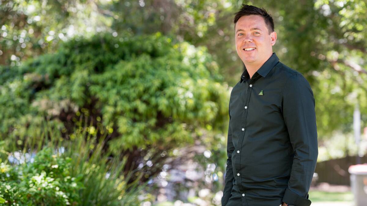 Greens Candidate Dean Moss challenges seat of Farrer
