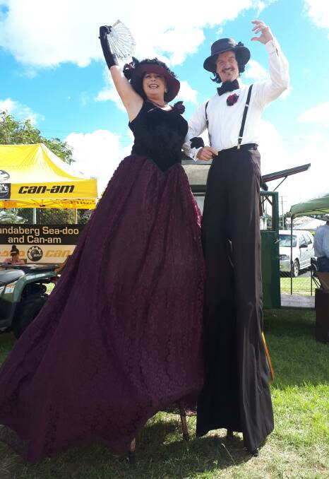 HIGH ENTERTAINMENT: The stilted characters of Senor and Senorita los Tall Persona will perform at the Leeton Show this weekend.