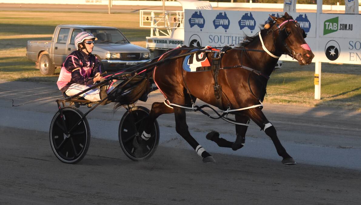 BACK ON TOP: Brooke McPherson steers Ultimate Hughey to his third win at Leeton on Tuesday. Picture: Courtney Rees