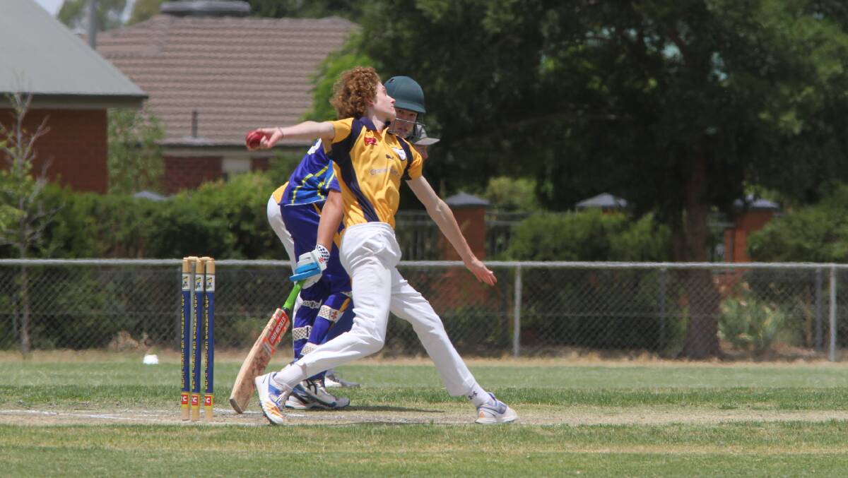 Sam Williamson bowled a tight spell as he went for just 12 runs from his five overs