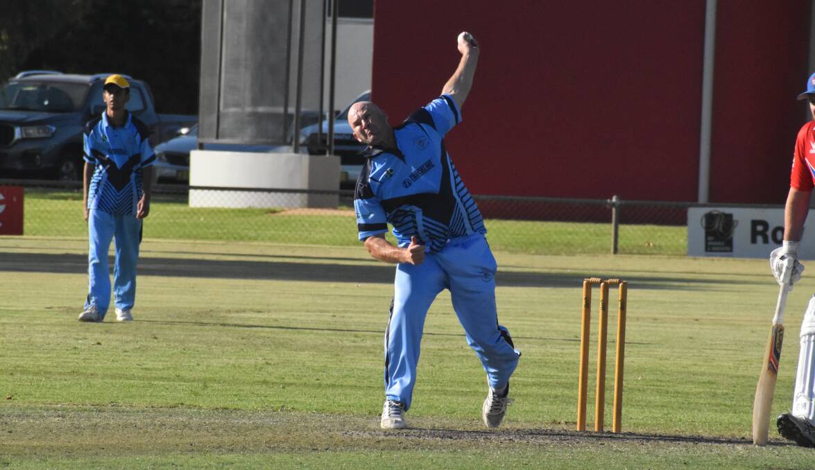 OUT OF FOUR: Diggers' Ben Elwin picked up a wicket but it wasn't enough to stop a heavy defeat to the now top of the table Coro Cougars. PHOTO: Liam Warren
