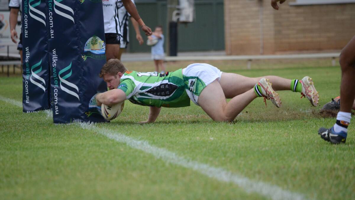 Leeton's Haydn Philp dives over during last year's knockout