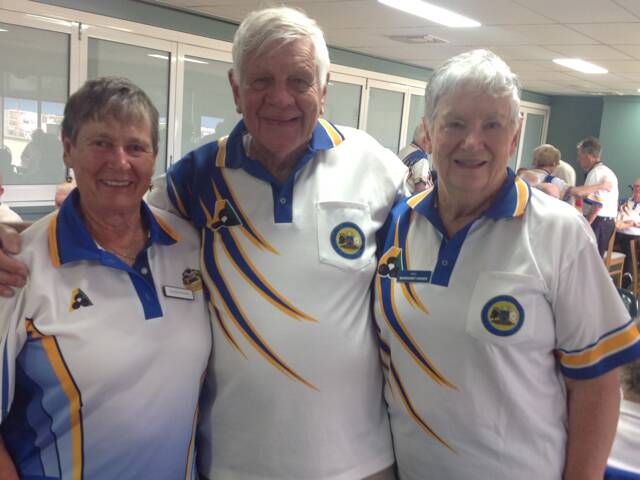 BUDDIES: Winners of the L&D Friends' Day - Lorraine Messner (L&D), Garry Dengate and Margaret Davies (both from Canberra). Picture: Contributed