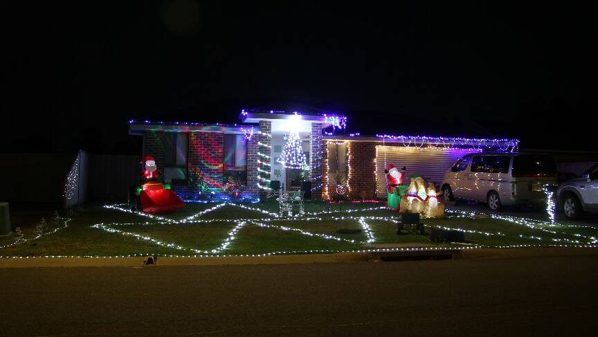 Christmas lights in Golf Course Estate. 