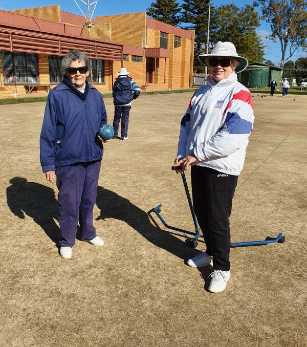 WELL DONE: Margaret McKenzie and Jan Munro were the drawn winners at the Leeton Soldiers Club on Wednesday. Photo: Supplied