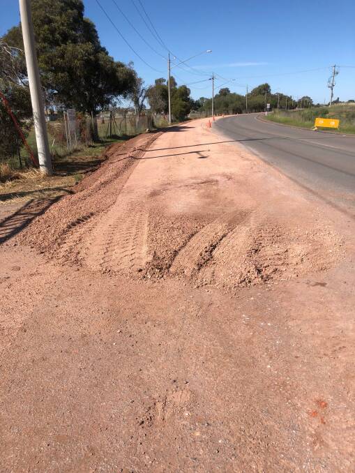 UNDERWAY: Construction of a new shared pathway is underway on Racecourse Road. Photo: Talia Pattison 