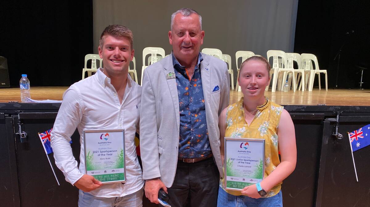 TOP JOB: Leeton Sportsperson of the Year Committee chairman Tony Reneker (middle) with 2021 senior sportsperson of the year Harry Rudd and 2021 junior sportsperson of the year Charlie Lamont. Photo: Talia Pattison 