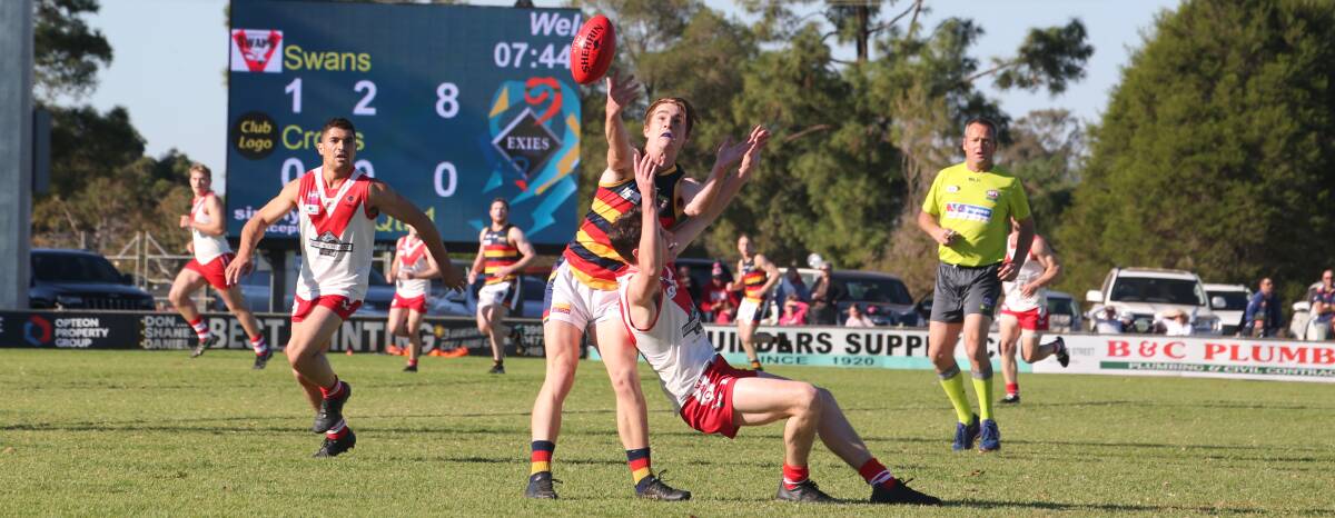 EFFORT: Leeton-Whitton's Angus Boulton in action during the Crows' outing against Griffith recently. Photo: Anthony Stipo 