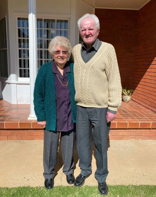 WONDERFUL OCCASION: Leeton's Beryl and John Breed have been happily married for the last 60 years, celebrating their anniversary this week. Photo: Talia Pattison