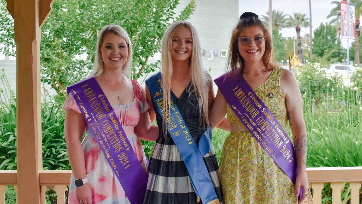 Entrants Martelle Maguire (left) and Melissa Beecham (right) with 2022 Leeton SunRice Festival Ambassador Quest winner Katelyn Mills. Picture supplied
