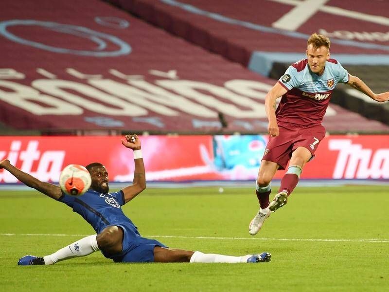 Andriy Yarmolenko scored late in the game to give West Ham a Premier League win over Chelsea.