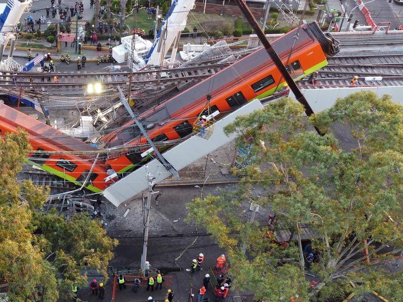 Charges have been laid over the subway collapse in Mexico City in May that killed 26 people.