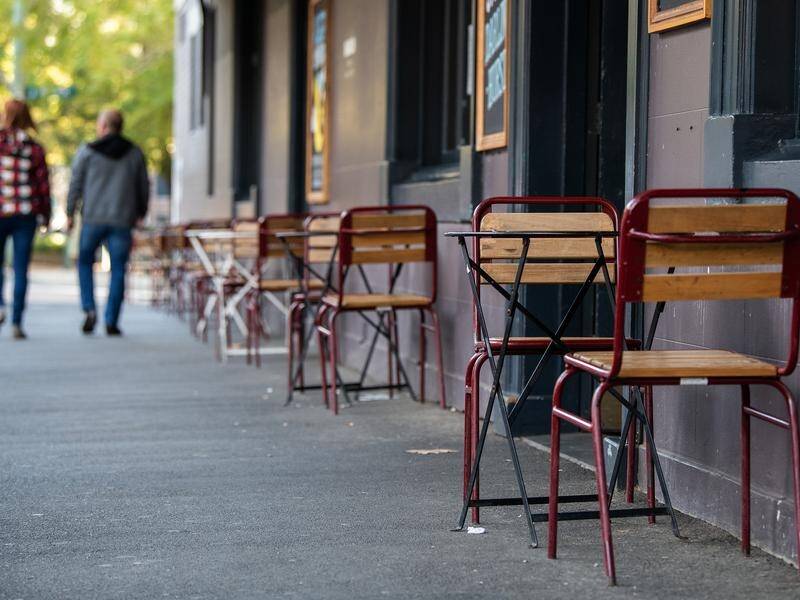 More NSW restaurants, cafes and bars will be going alfresco this summer under a government plan.