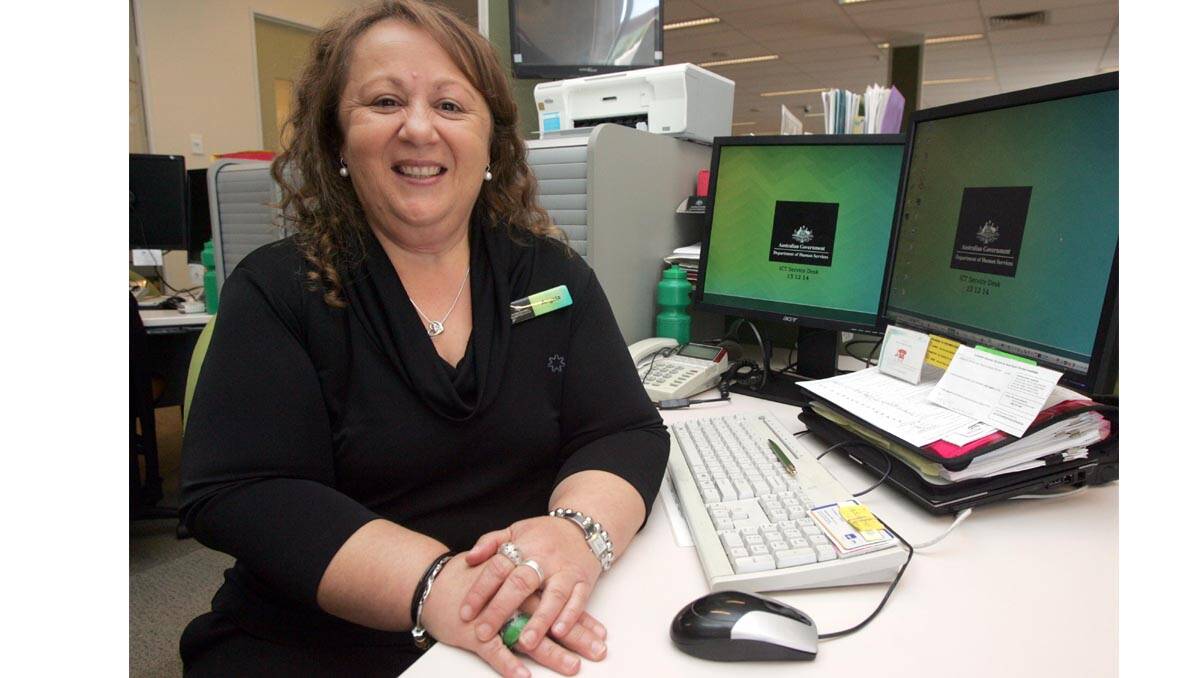 LEETON Centrelink manager Angela Franco has received an Australia Day outstanding community service and achievement award from the Department of Human Services.